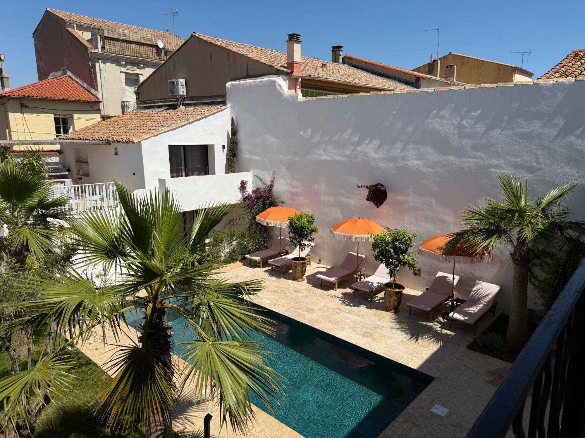 La Maison De Ville - Piscine - Spa Sete Exterior photo
